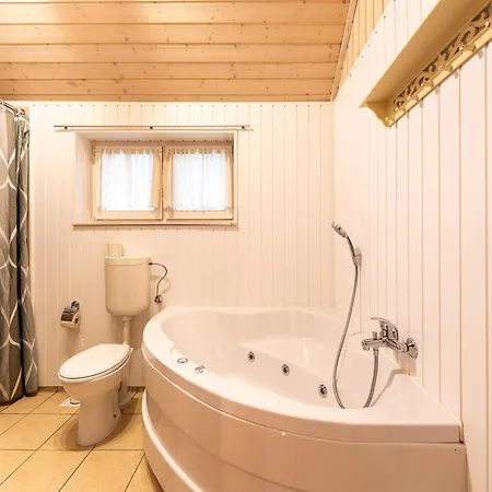 Exklusives Schwedenhaus In Mirow Vakantiehuis *
